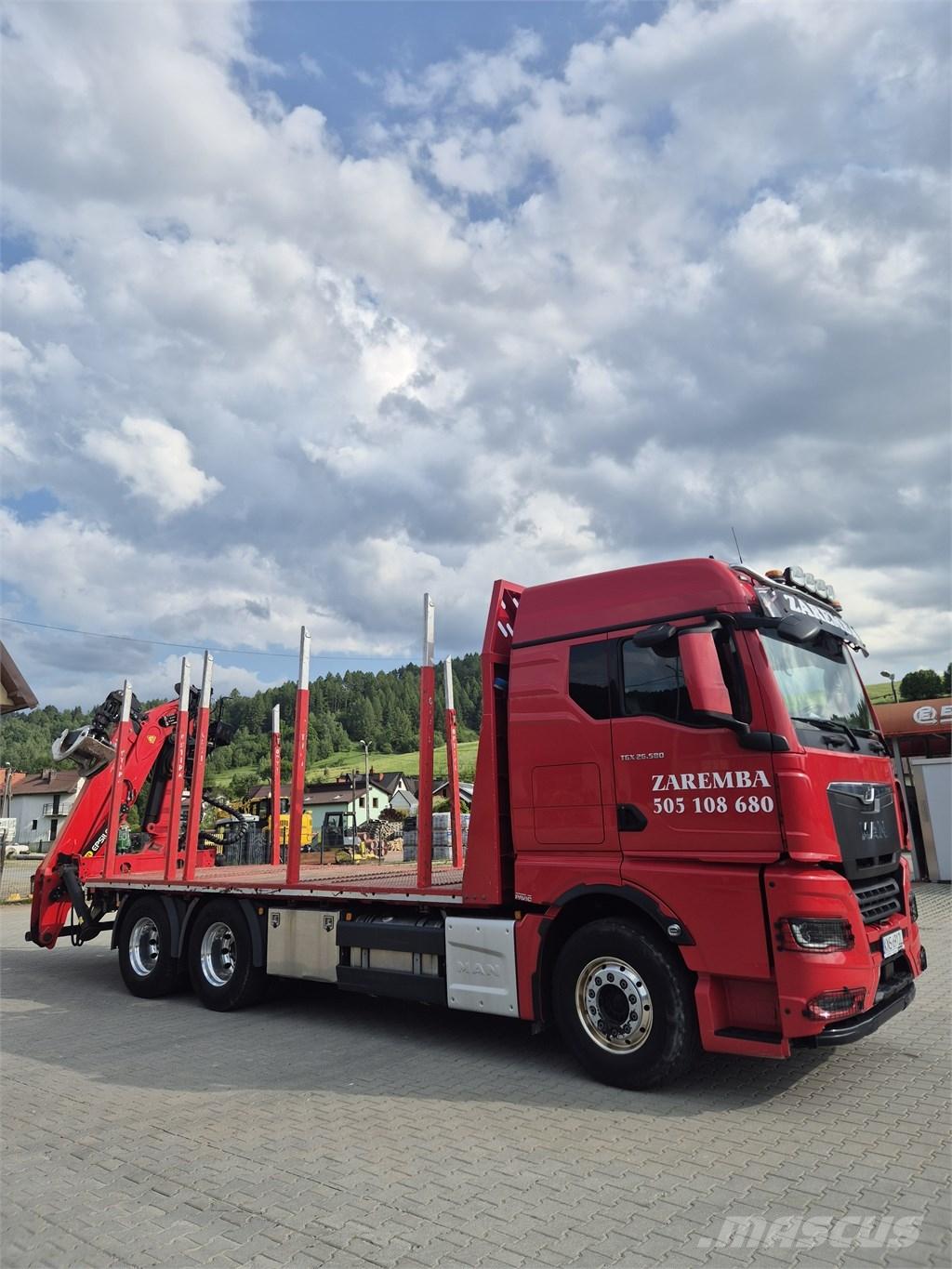 MAN TGX 26.580 Vlakke laadvloer met kraan