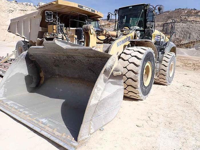 Komatsu WA475 Wielladers