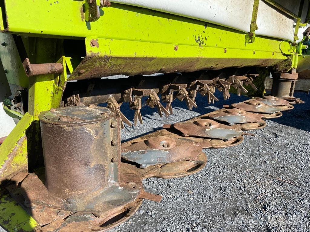 CLAAS DISCO 3050 Gemonteerde en gesleepte maaiers