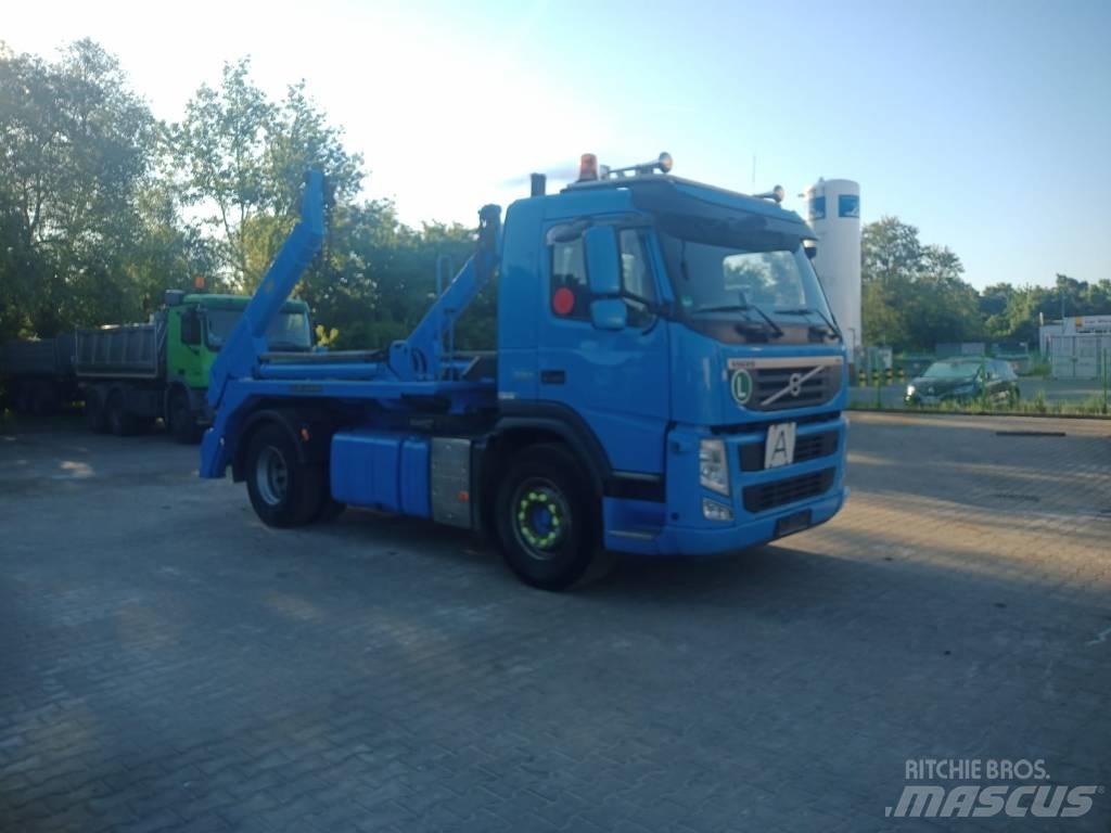 Volv FM 330 Containertrucks met kabelsysteem