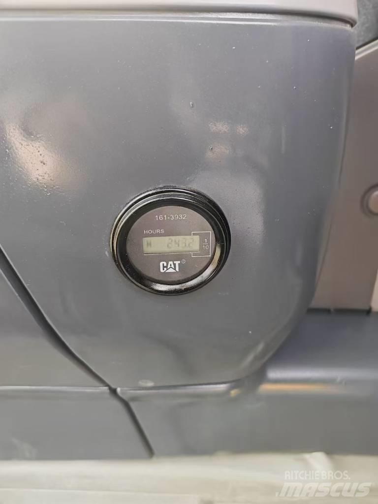CAT 340D2L Rupsgraafmachines