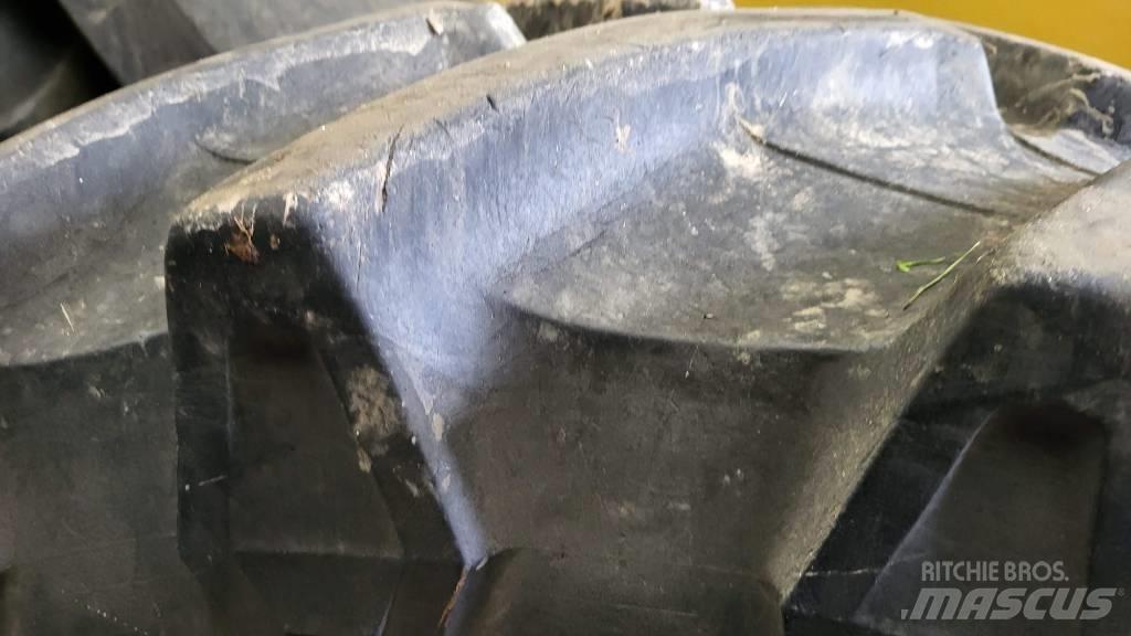 Trelleborg 540/65R30 Banden, wielen en velgen