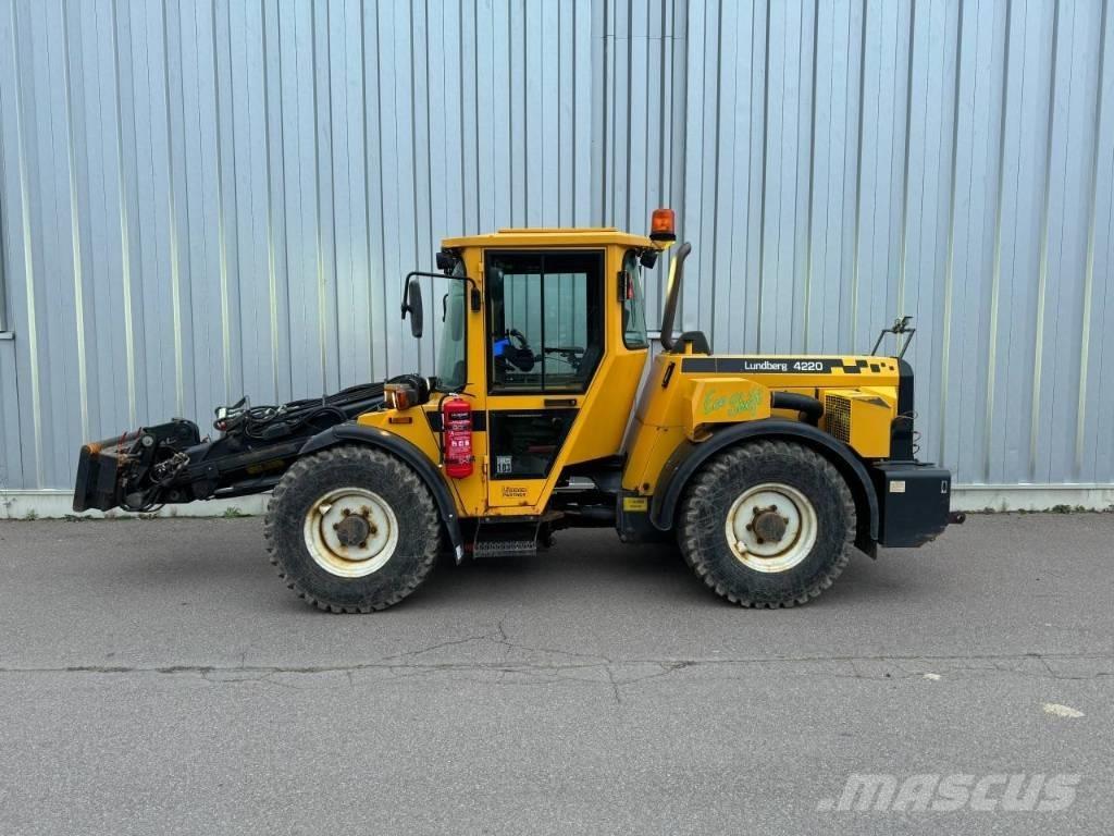 Lundberg 4220 Tool-carriers