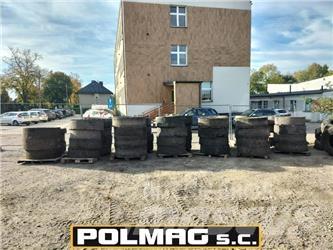 JCB full tires Banden, wielen en velgen