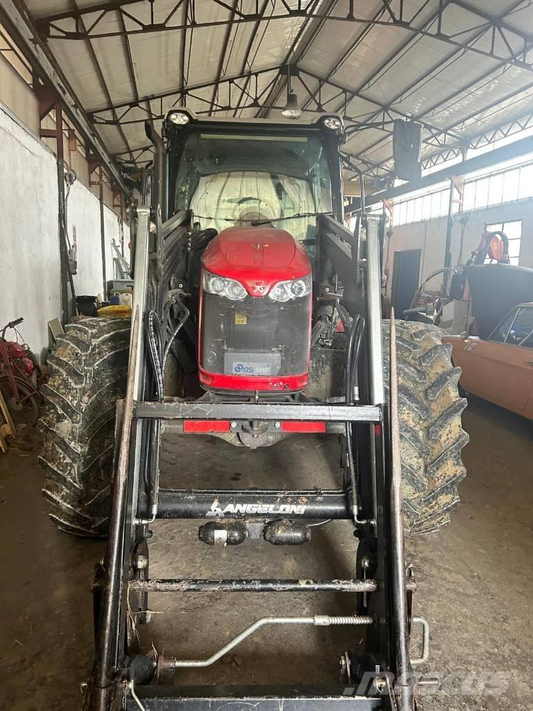 Massey Ferguson 5710 Tractoren