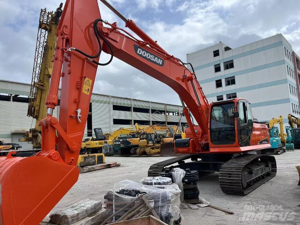 Doosan DX 300 Rupsgraafmachines
