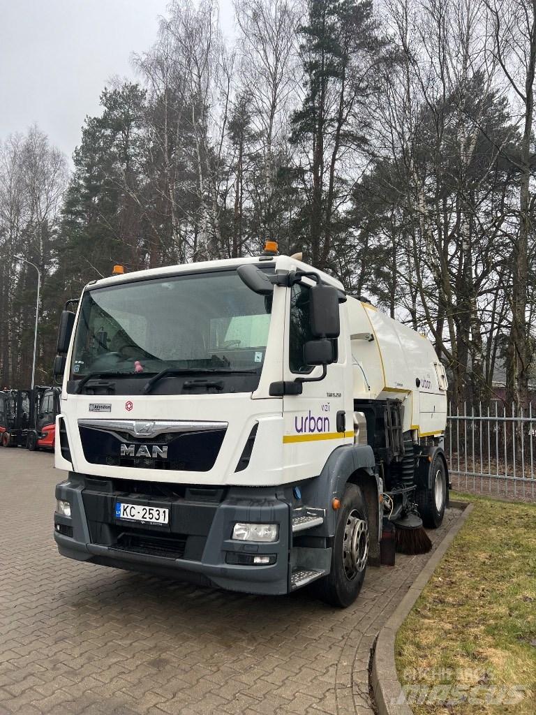 MAN TGM 15.250 Veegmachines