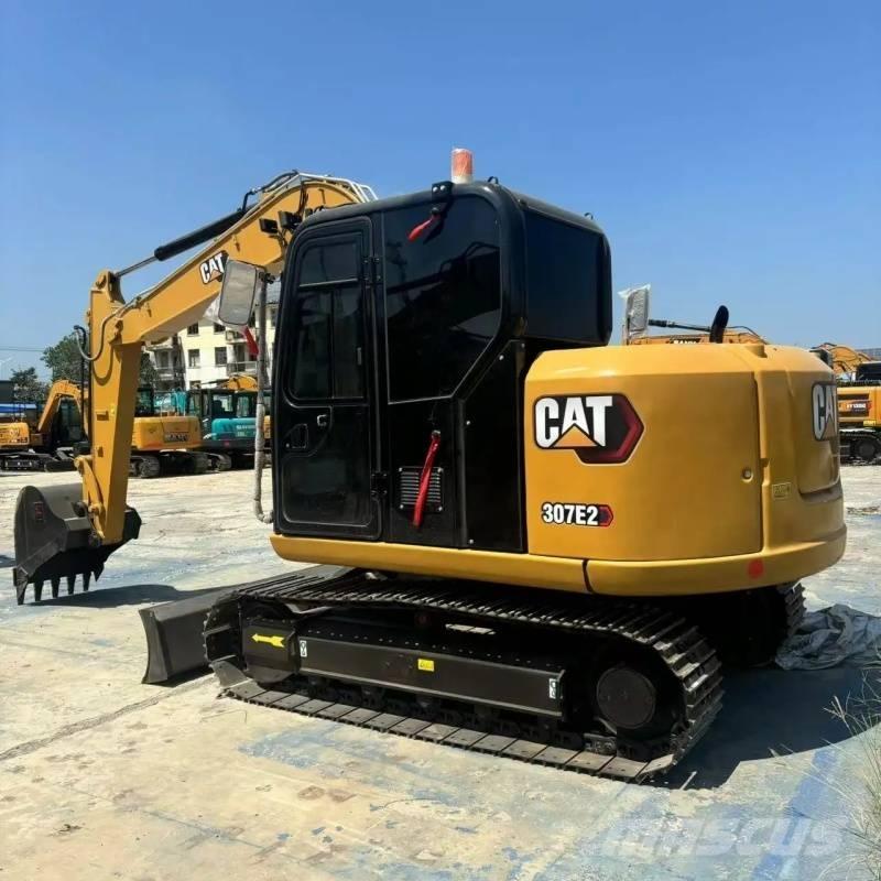 CAT 307 Rupsgraafmachines