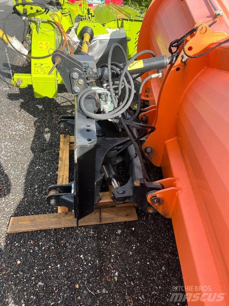 FMG PA330 Sneeuwschuivers en -ploegen