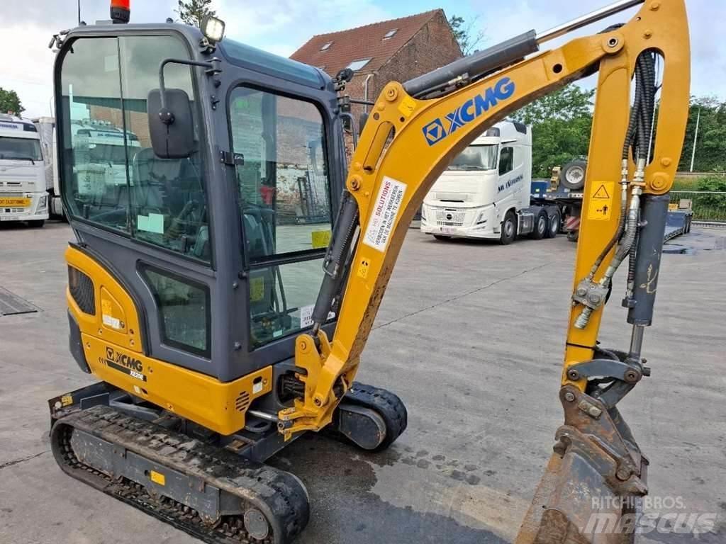 XCMG XE20E 0 Tractoren