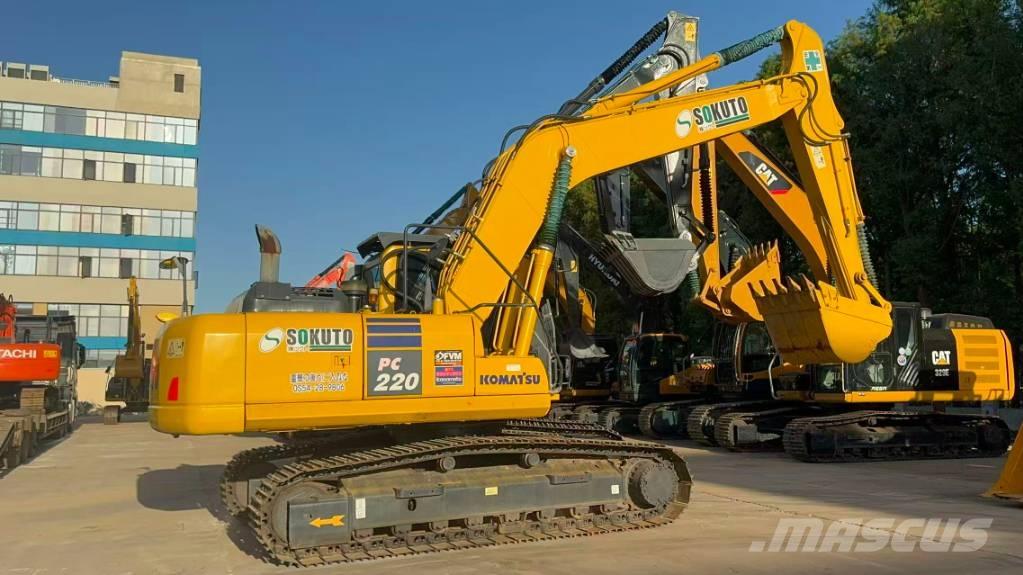 Komatsu PC 220-8 Midigraafmachines 7t - 12t