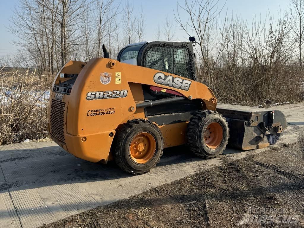 CASE SR220 Schrankladers