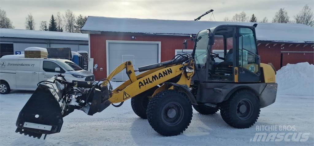 Ahlmann AL100 Utiliteitsmachines