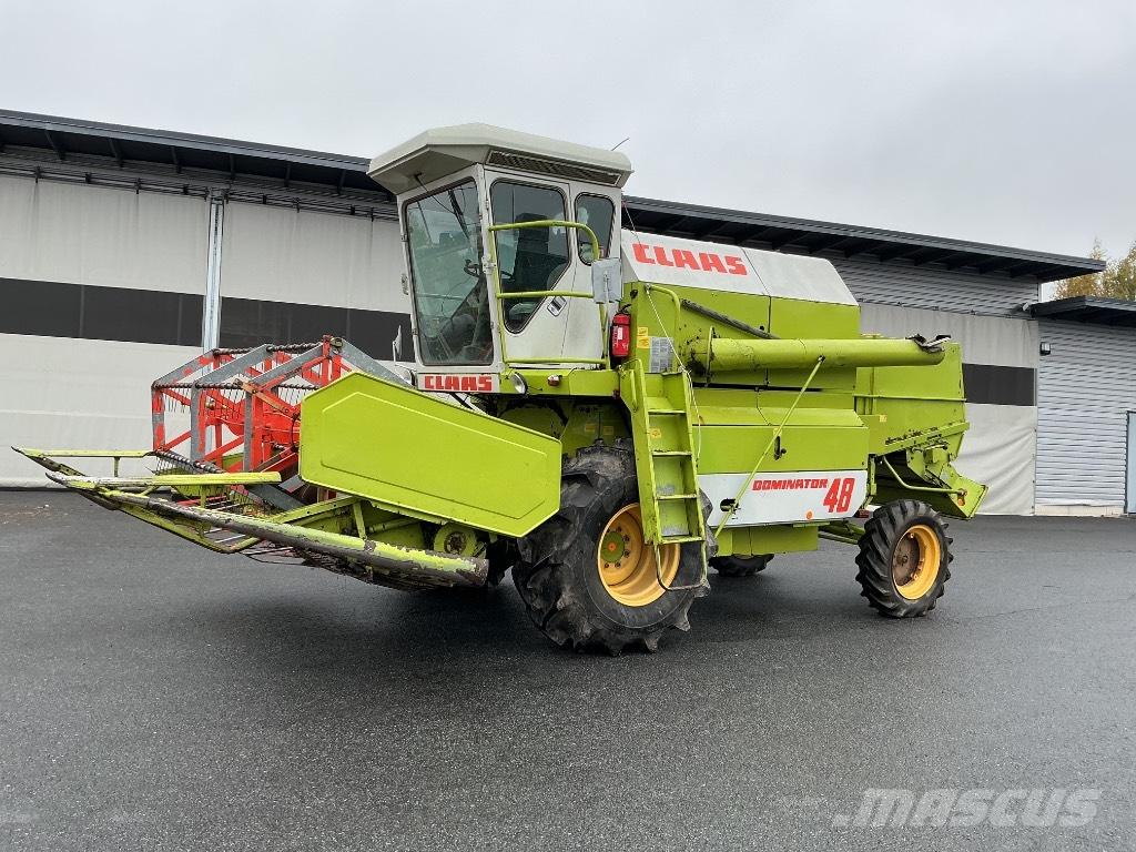CLAAS 48 Maaidorsmachines