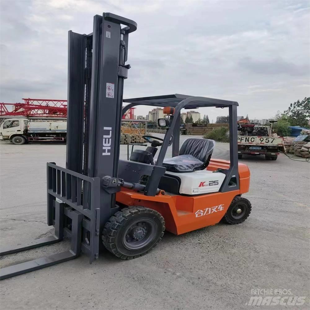 Heli CPC 25 Diesel heftrucks