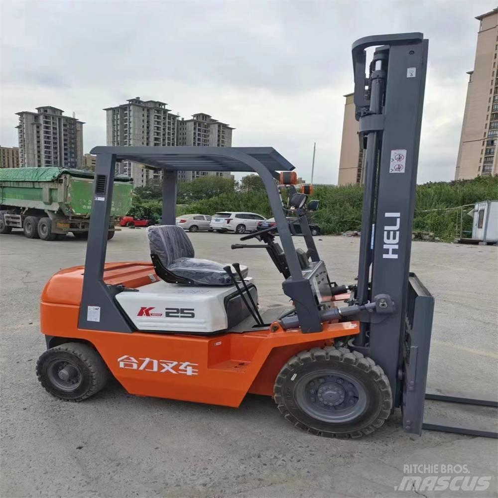 Heli CPC 25 Diesel heftrucks