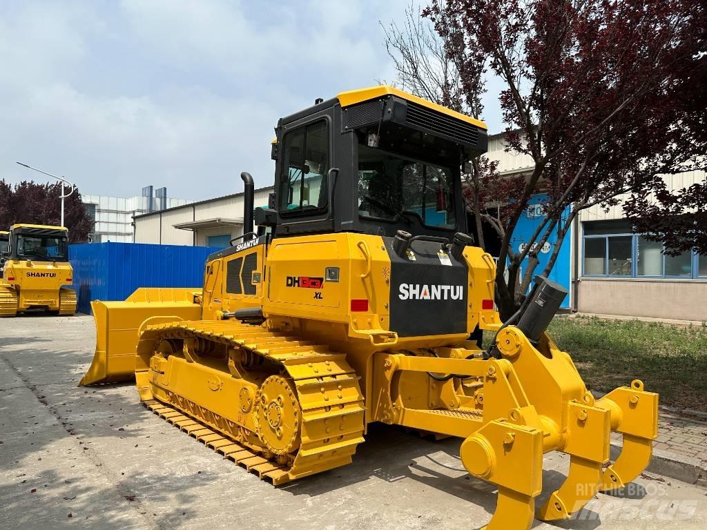 Shantui SD16 Rupsdozers