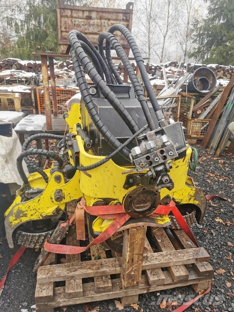 John Deere H 415 Boomvelkoppen
