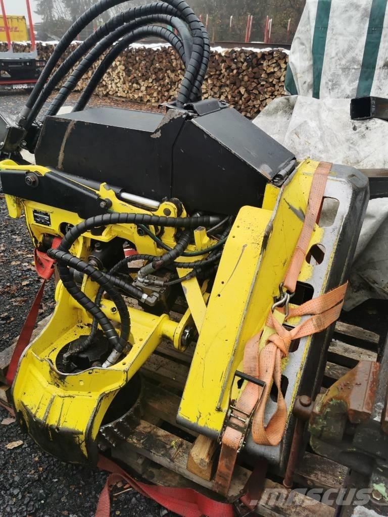 John Deere H 415 Boomvelkoppen