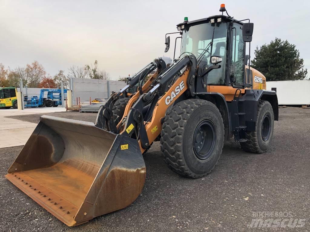 CASE (  SOLD  ) 621GXT Wielladers