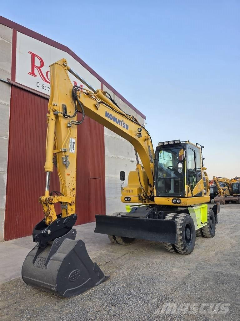Komatsu PW 148-11 Rupsdozers