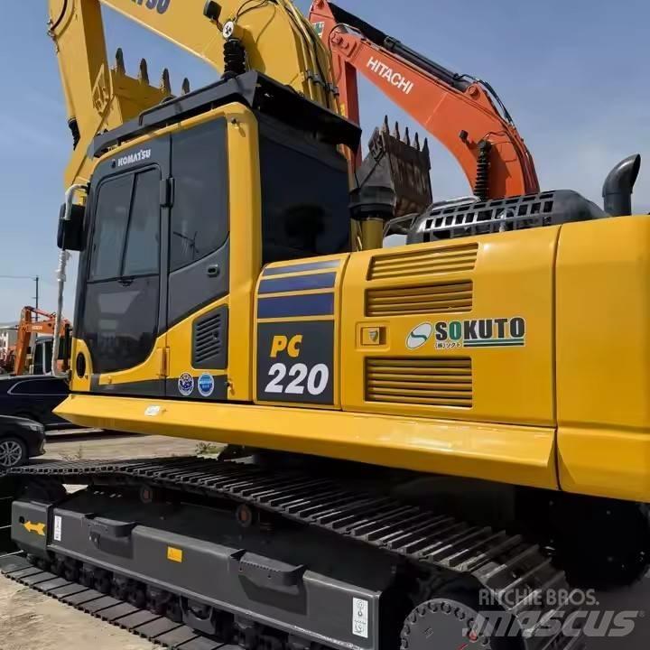 Komatsu PC220-8 Rupsgraafmachines