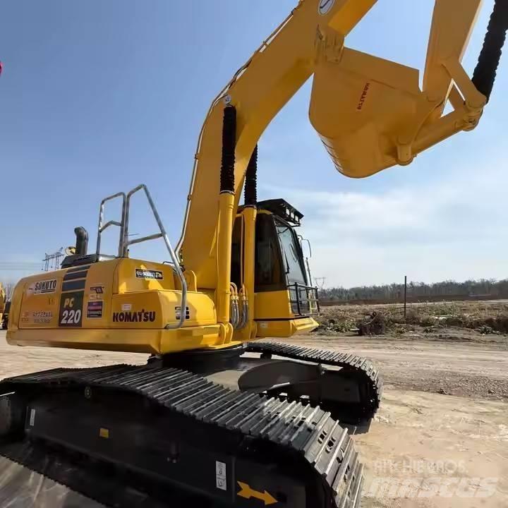 Komatsu PC220-8 Rupsgraafmachines
