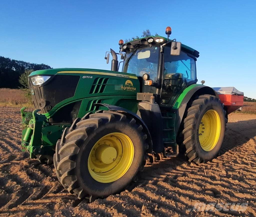John Deere 6170 R Tractoren