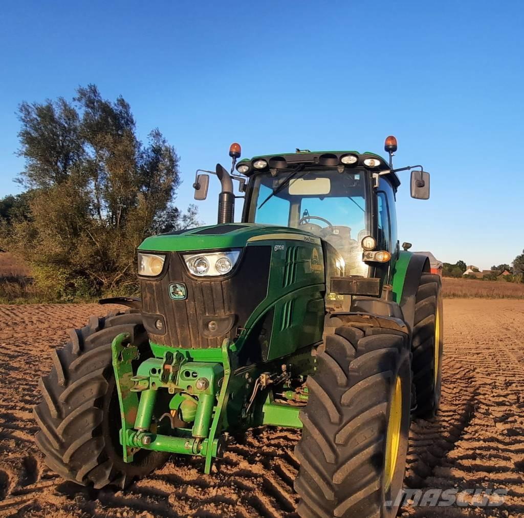 John Deere 6170 R Tractoren