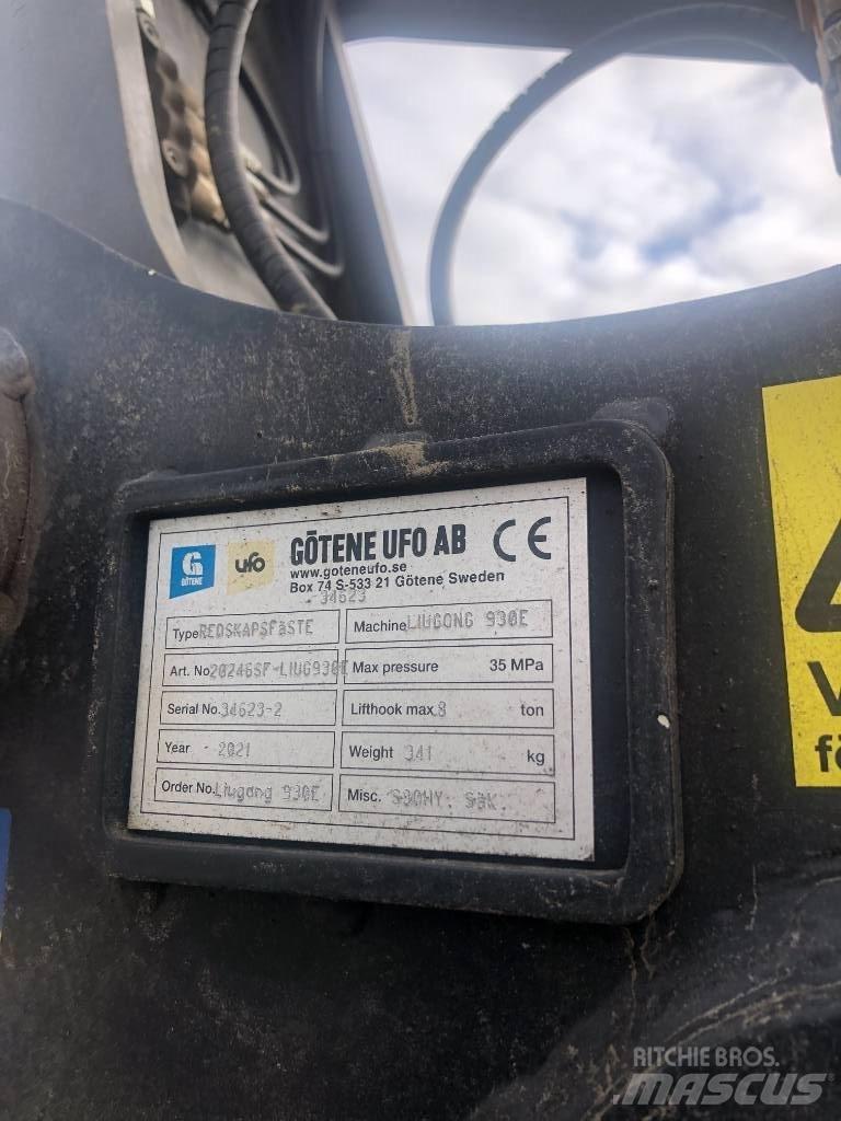 LiuGong CLG930E Rupsgraafmachines