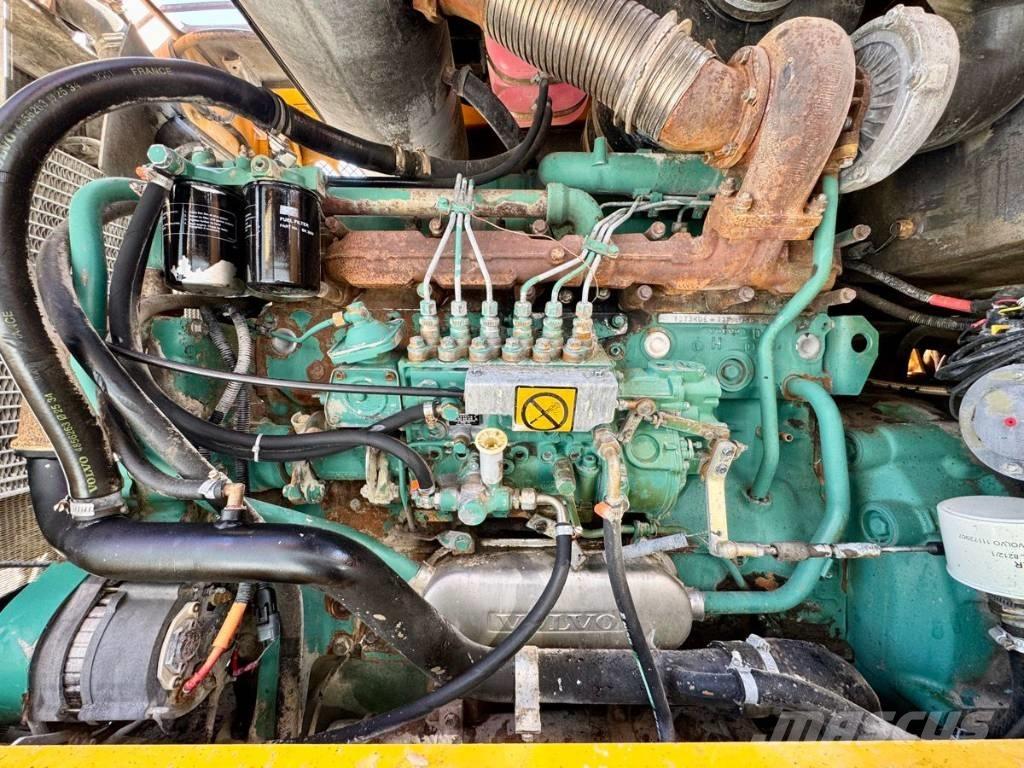 Volvo L 120 D Wielladers