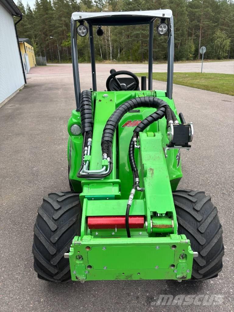 Avant 528 Utiliteitsmachines
