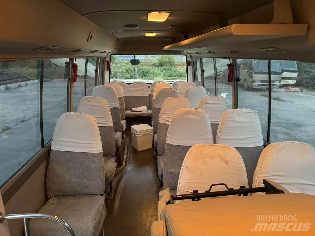 Toyota Coaster Intercitybussen