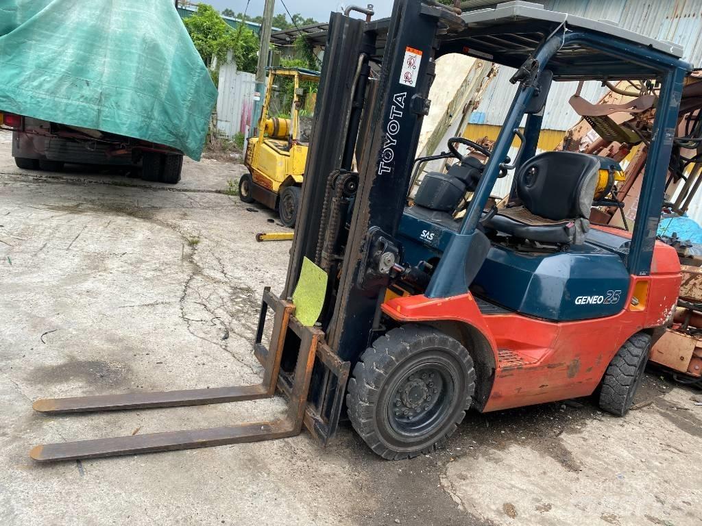Toyota 42-7 FG 25 LPG heftrucks
