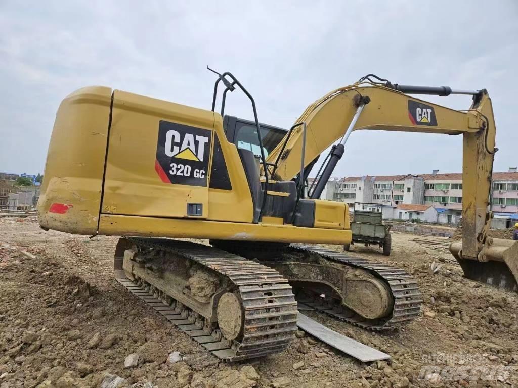 CAT 320 GC Midigraafmachines 7t - 12t
