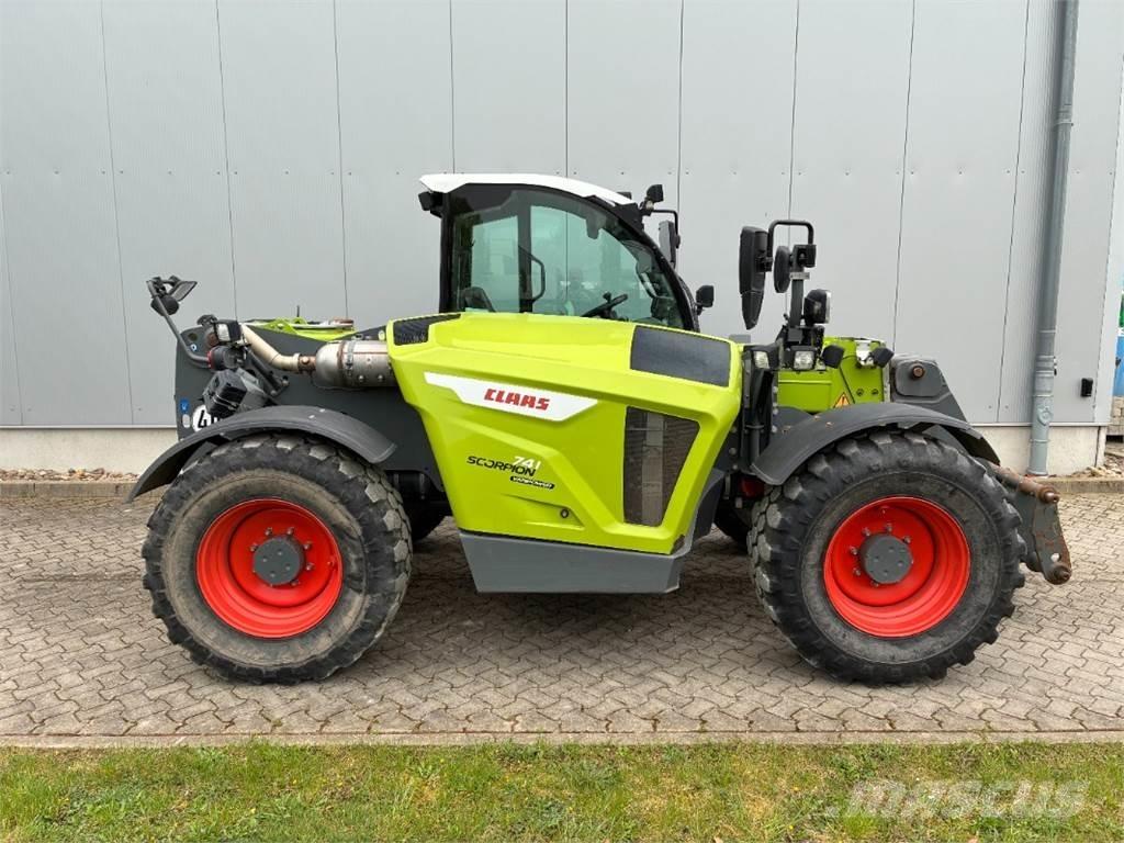 CLAAS Scorpion 741 Verreikers