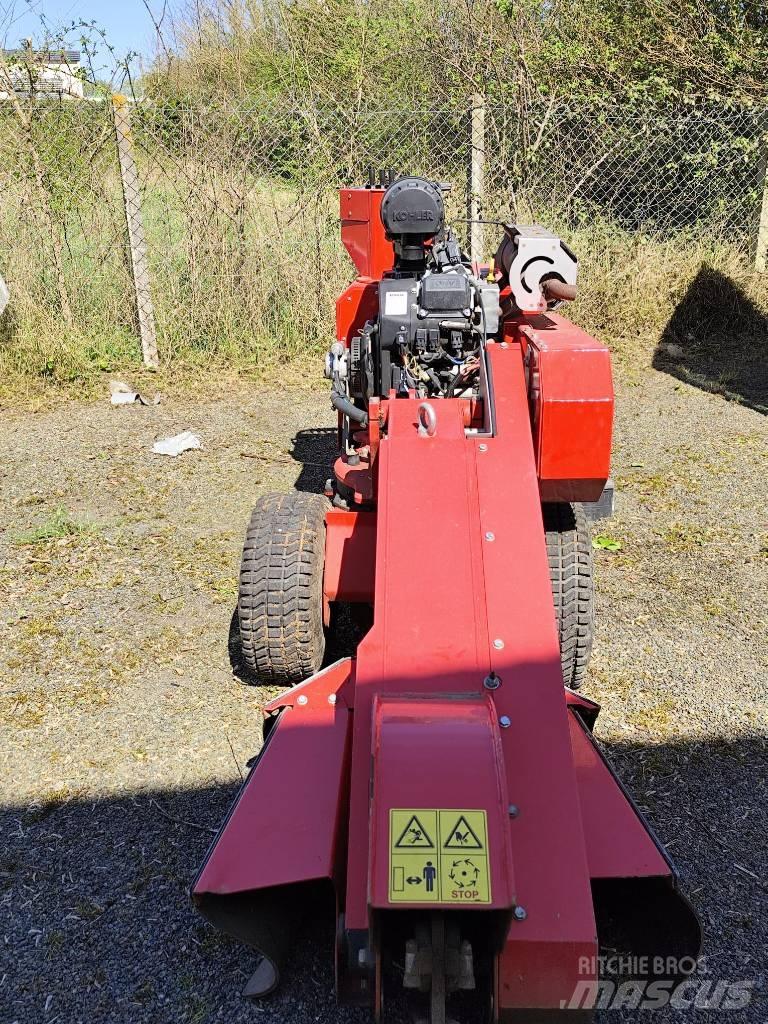FSI B28 Terreinbeheermachines - overige