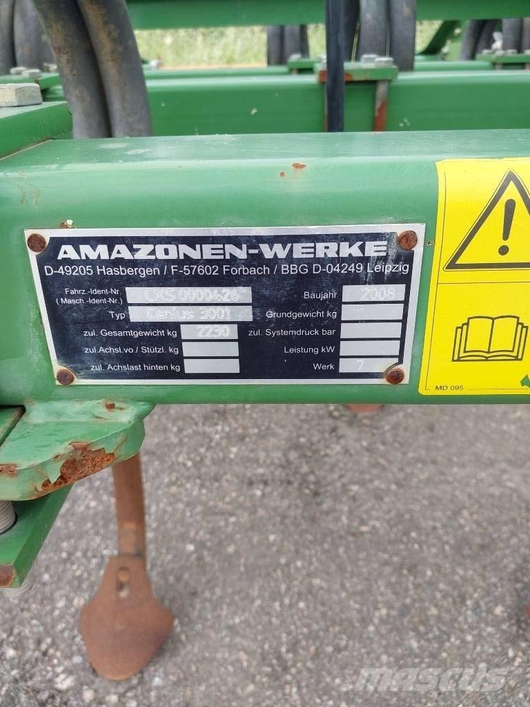 Amazone Cenius 3001 Cultivatoren