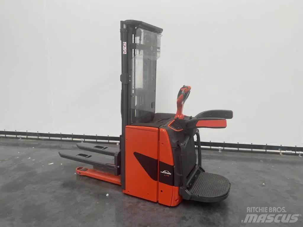 Linde L 14 AP Stapelaar meeloop