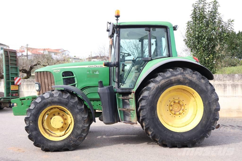 John Deere 6830 Tractoren