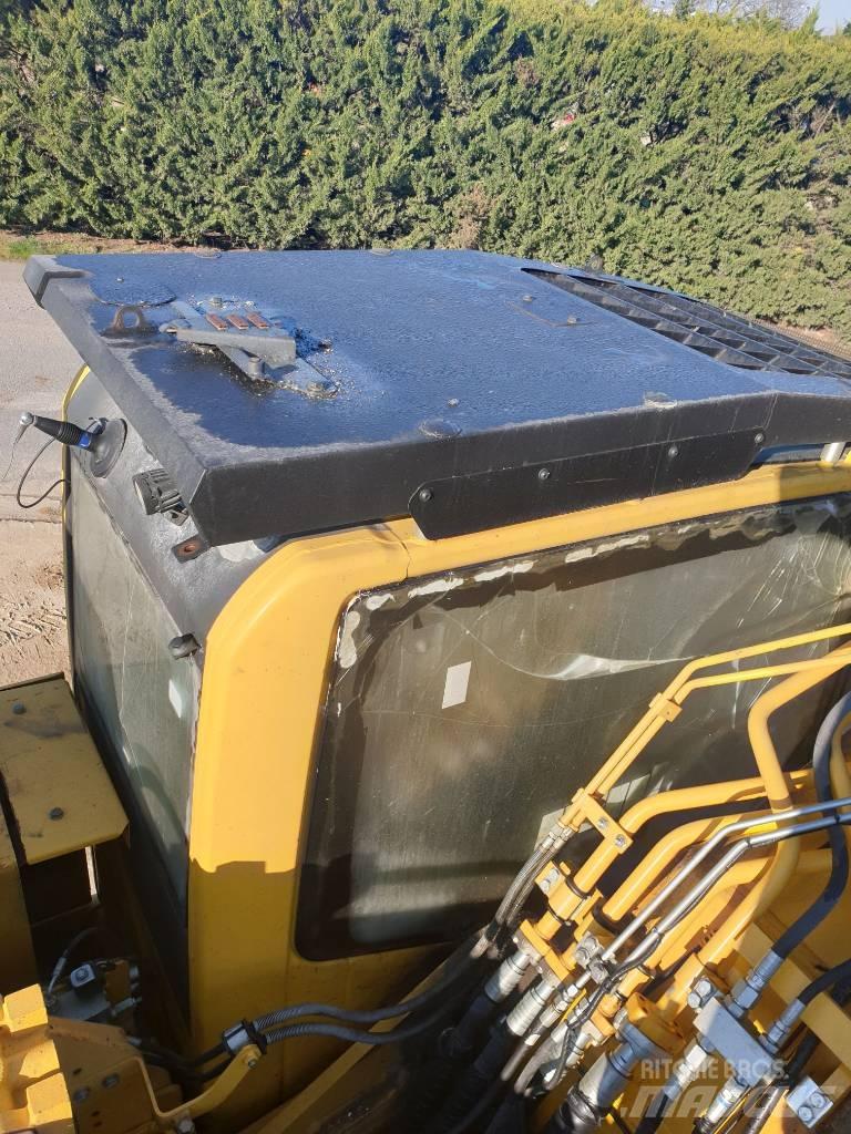 Komatsu PC490LC-11 Rupsgraafmachines