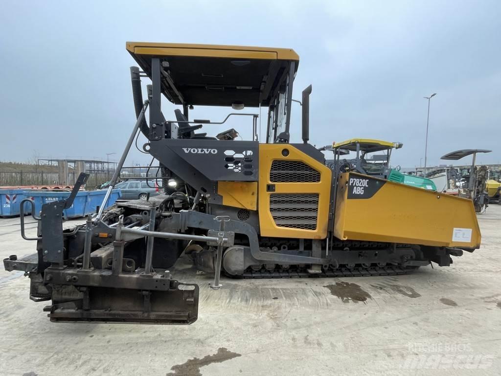 Volvo P7820C Asfaltafwerkmachines