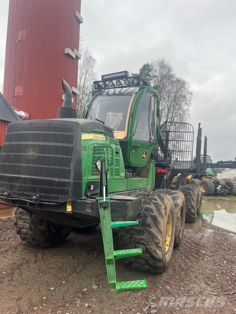 John Deere 1110G Forwarders