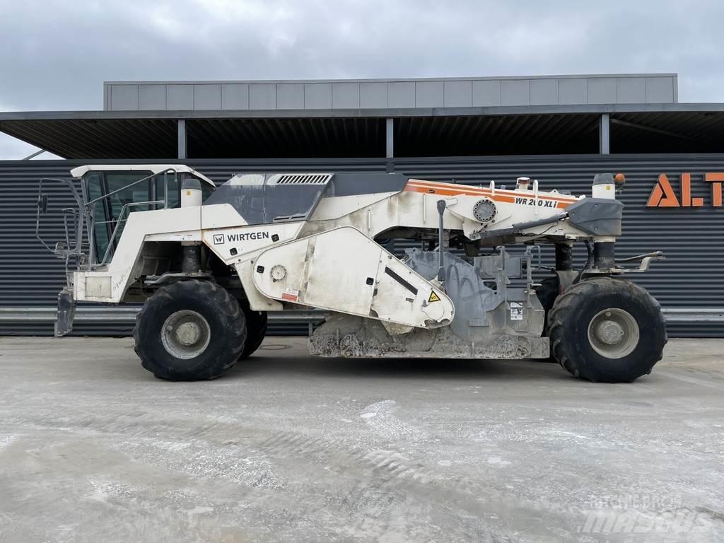 Wirtgen WR 200 XLI Asfalt recyclers