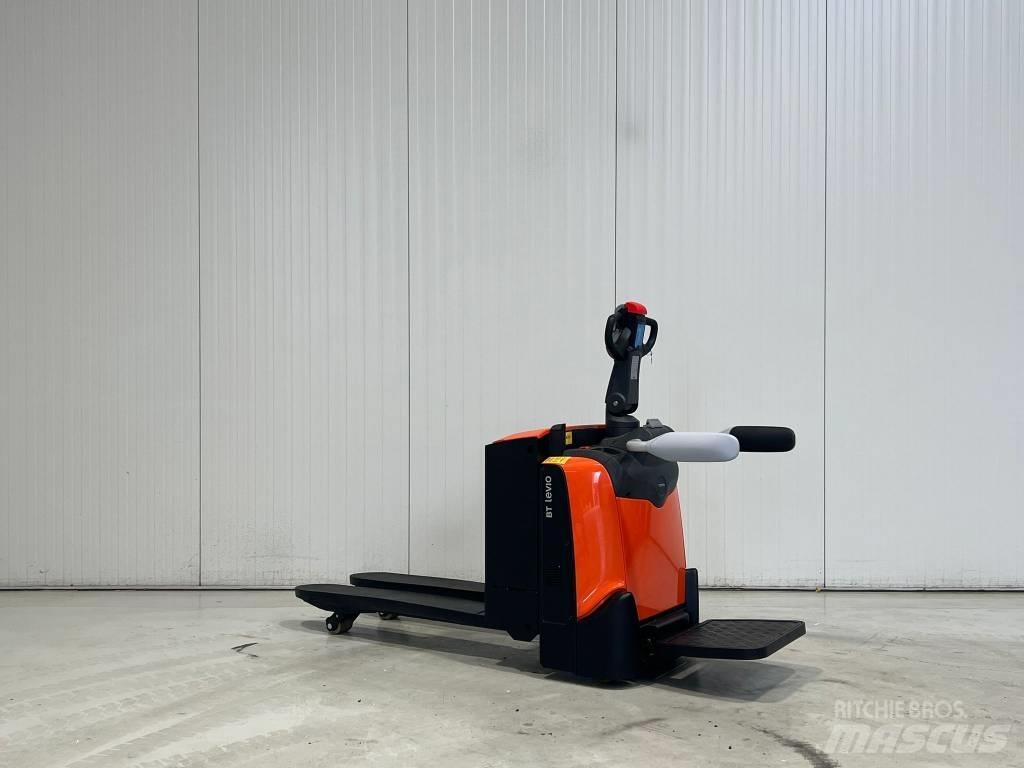 BT LPE200 B Meerij pallettruck met platform
