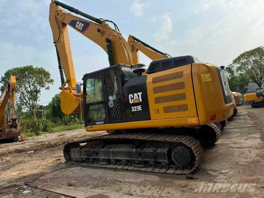CAT 329 E Rupsgraafmachines