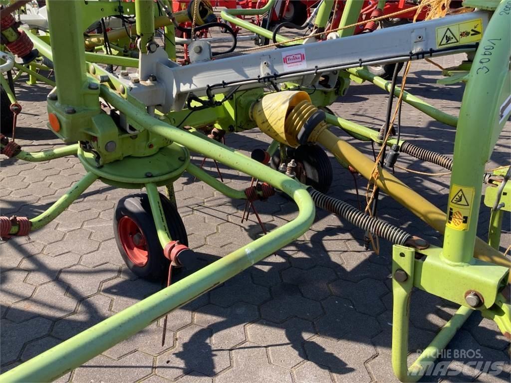 CLAAS Volto 670 Schudders