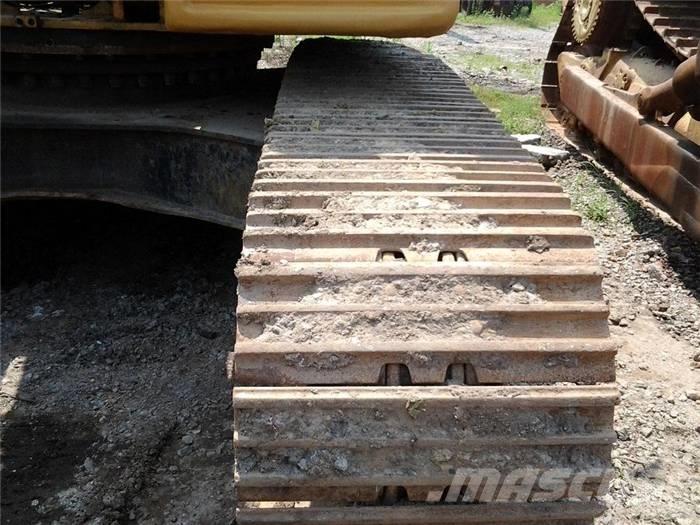 CAT 330 B Rupsgraafmachines