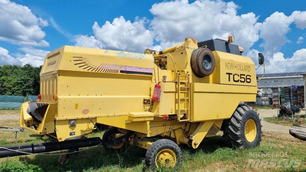New Holland TC 56 Maaidorsmachines