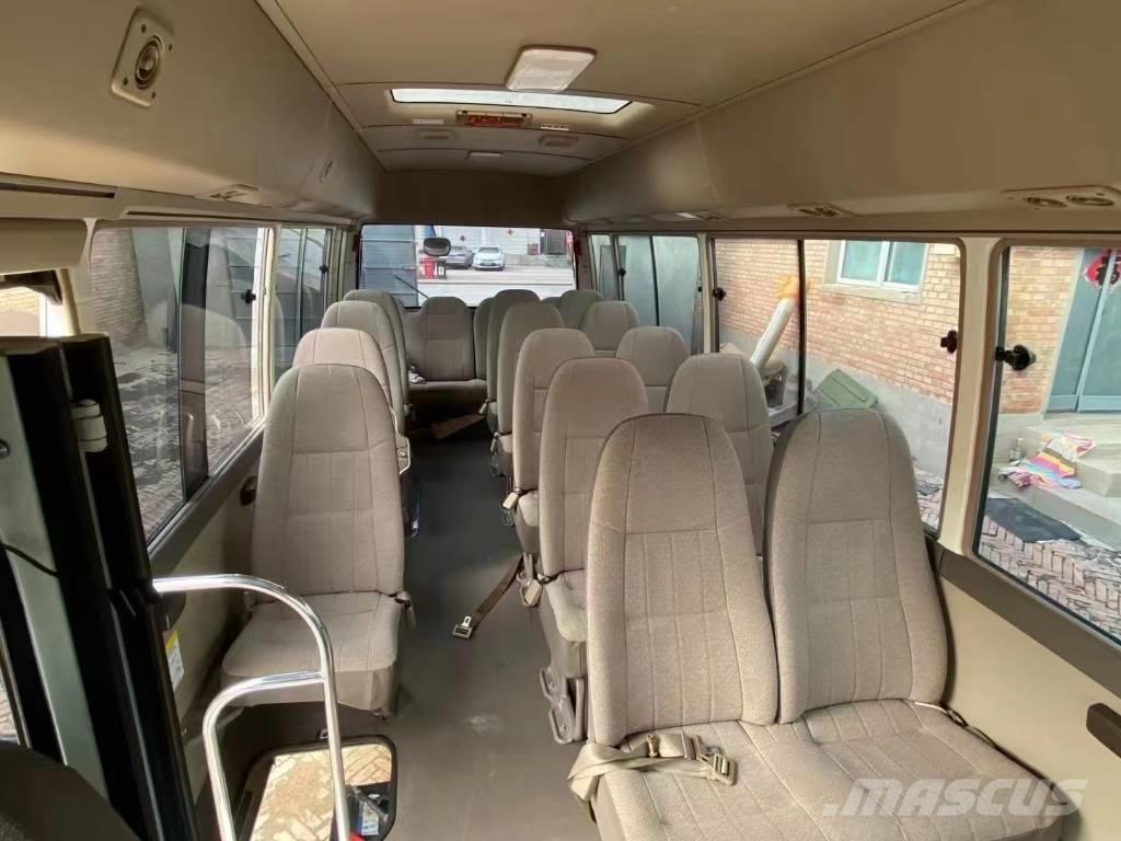 Toyota Coaster Bus Minibussen